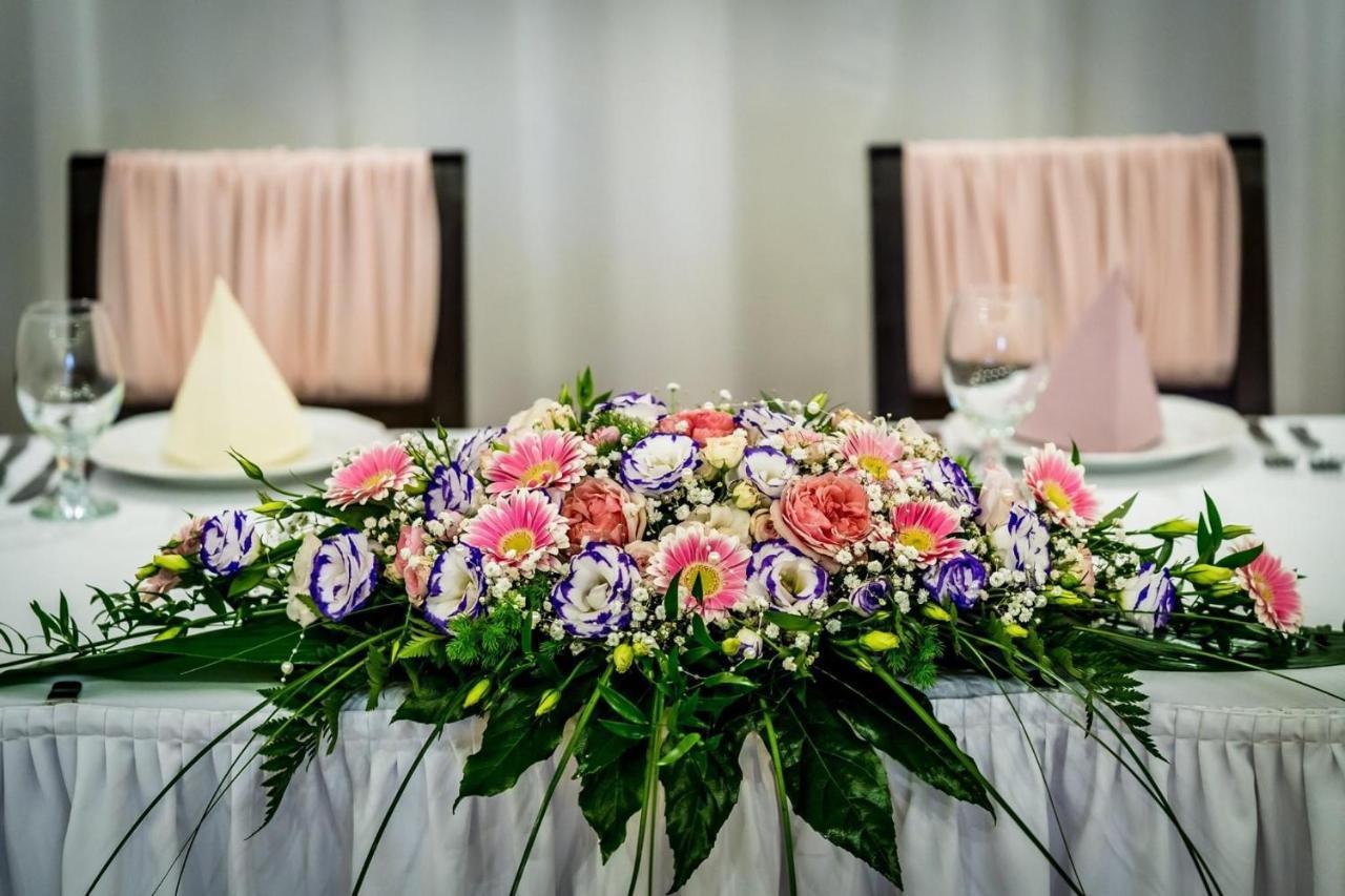 Liza Aqua & Conference Hotel ليوشميش المظهر الخارجي الصورة
